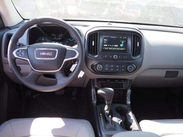 GMC Canyon 2017 photo 7